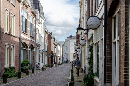 September 2015 12:46