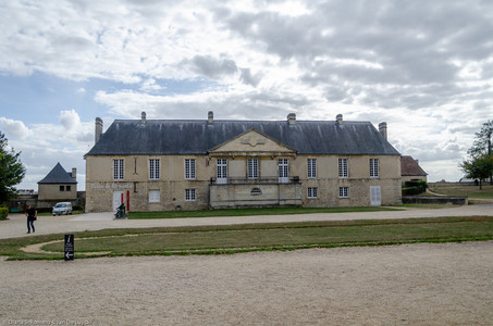 September 2019 17:33