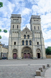 September 2019 17:59