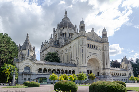 September 2019 13:04