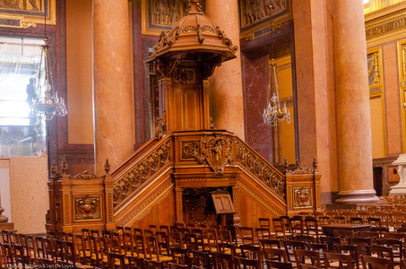 September 2019 12:23