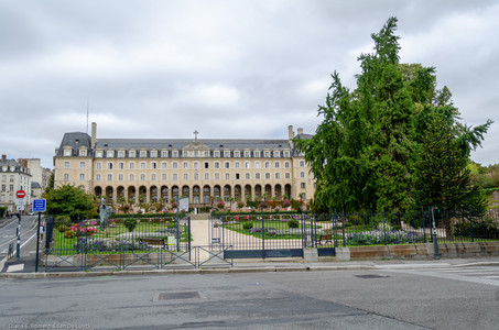 September 2019 13:53