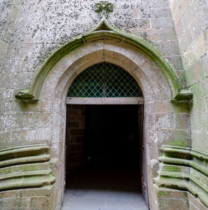 September 2019 13:42