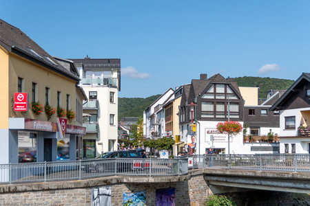 September 2020 11:51