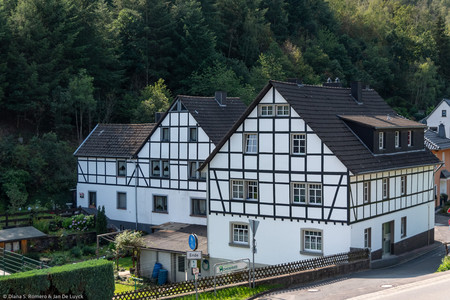 September 2020 12:07