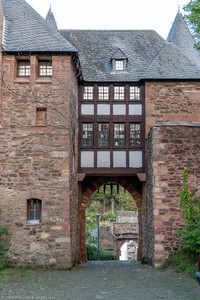 September 2020 19:01