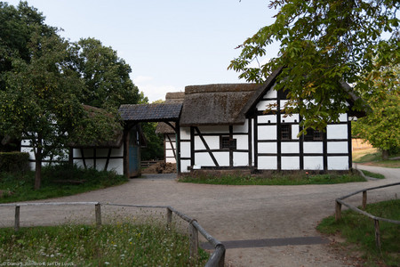 September 2020 16:22