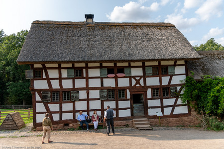 September 2020 16:27