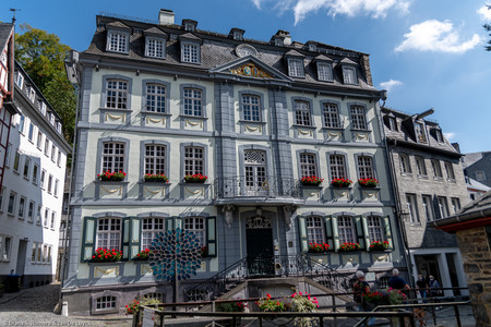 September 2020 13:06