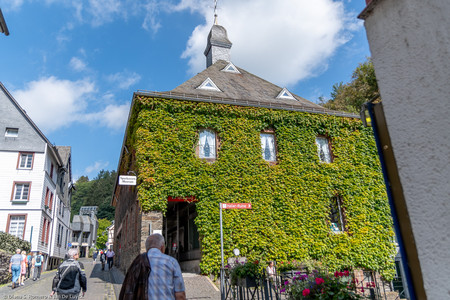 September 2020 13:10