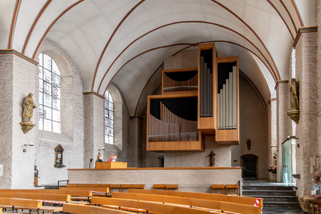 September 2020 13:44