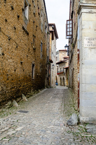 September 2018 12:25